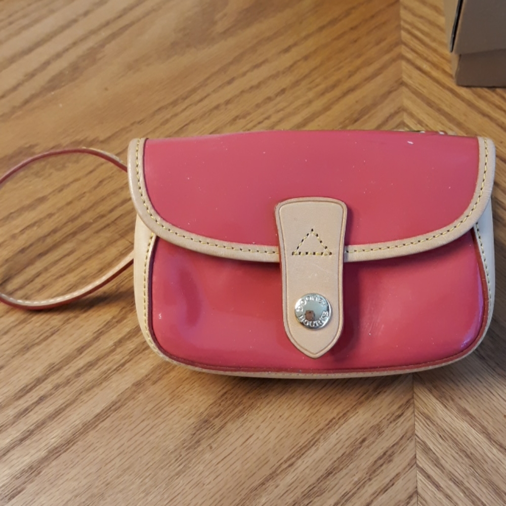 Dooney wristlet